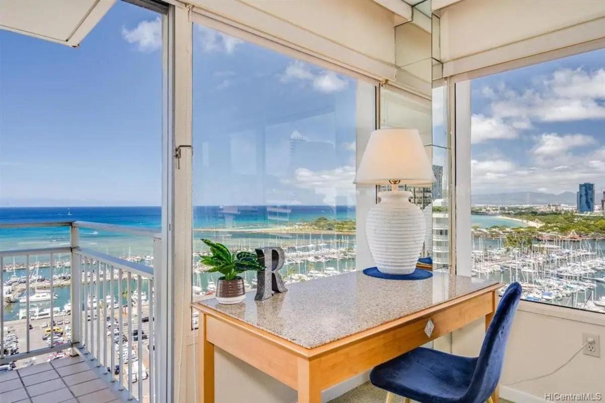 الشقق الفندقية هونولولوفي  Ilikai #1743 Panoramic Views On Waikiki Beach المظهر الخارجي الصورة