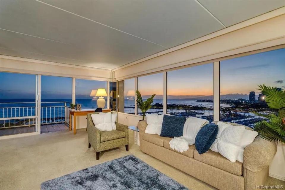الشقق الفندقية هونولولوفي  Ilikai #1743 Panoramic Views On Waikiki Beach المظهر الخارجي الصورة