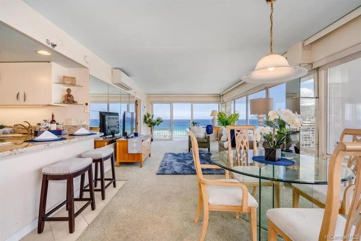 الشقق الفندقية هونولولوفي  Ilikai #1743 Panoramic Views On Waikiki Beach المظهر الخارجي الصورة