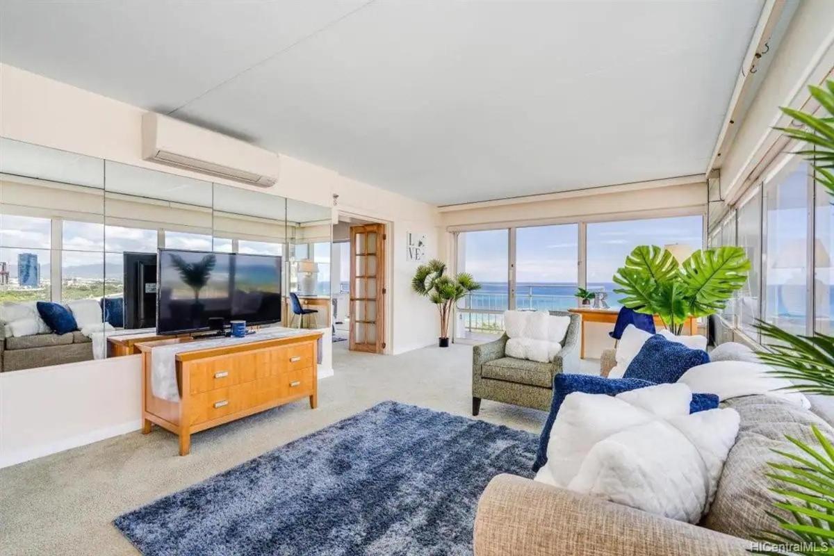 الشقق الفندقية هونولولوفي  Ilikai #1743 Panoramic Views On Waikiki Beach المظهر الخارجي الصورة